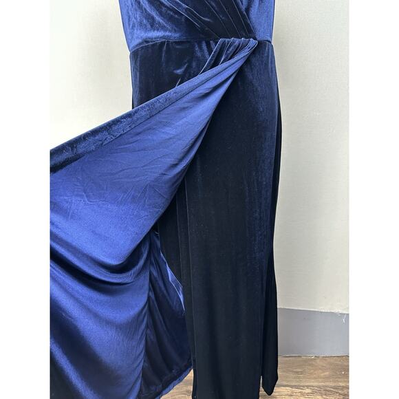 REVELRY Velvet Bridesmaid Dress in Deep Blue Women's Size 16 Faux Wrap. - Picture 4 of 16